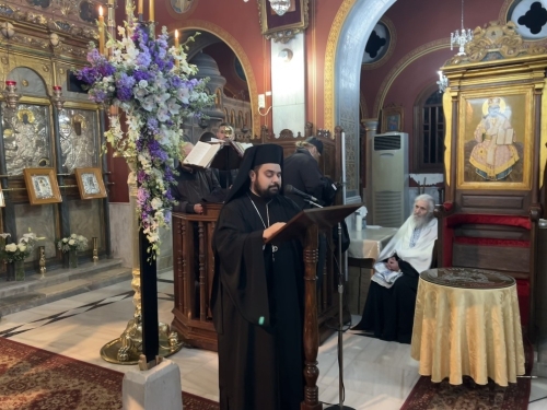 Διενορική Σύναξη και Ακολουθία των Χαιρετισμών προς τον Τίμιο Σταυρό στη Σύρο 