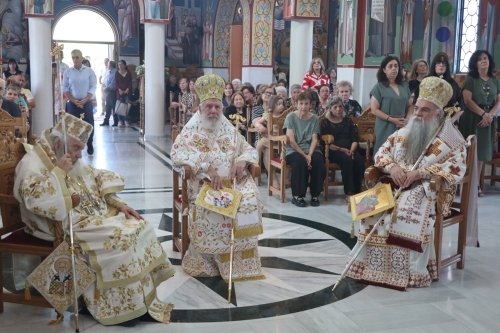 Στον Ιερό Ναό του Αγίου Δωροθέου, στο χωριό «Δωροθέα» Αριδαίας, ιερούργησε σήμερα  ο Σεβασμιώτατος κ. Δωρόθεος Β’